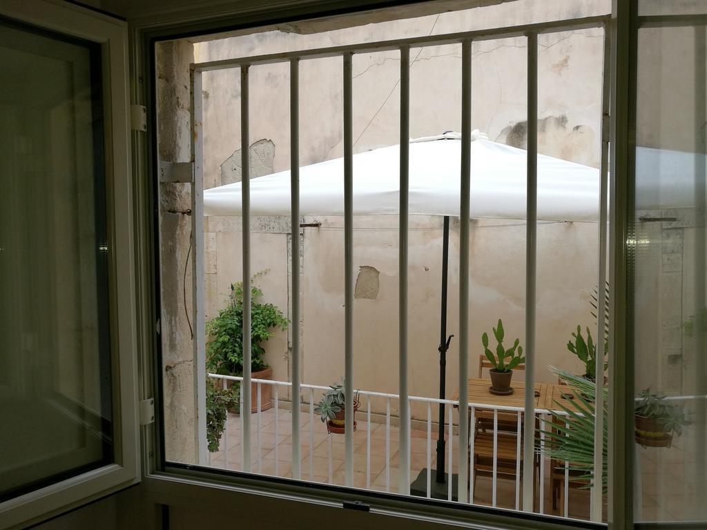 Casa Del Carmine Apartment Syracuse Luaran gambar